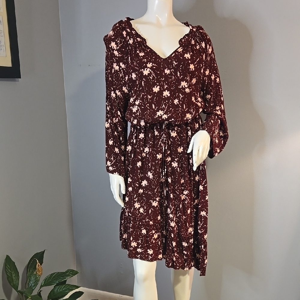 Hatley Floral V-Neck Adjustable Waist Asymmetrical Ruffled Hem Dress Size XL